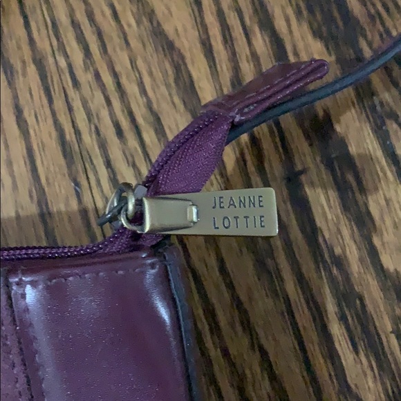 2/$40 Maroon Jeanne Lottie purse. - Picture 3 of 5